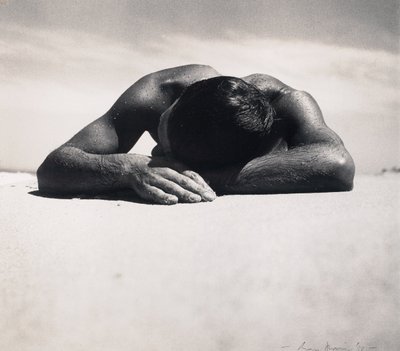 Zonnebaadster door Max Dupain